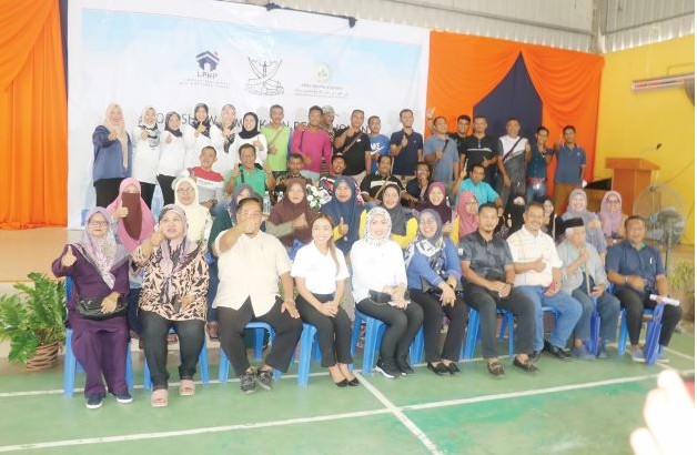1, 850 unit Rumah Pahang di 10 lokasi di Felda Pahang siap Disember ini